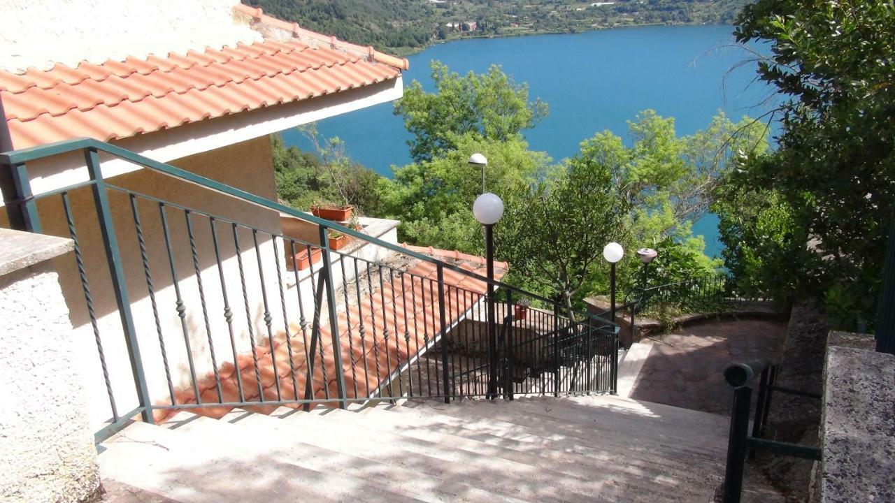 Appartamento Vista Lago Genzano di Roma Kültér fotó