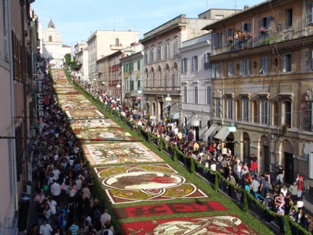 Appartamento Vista Lago Genzano di Roma Kültér fotó