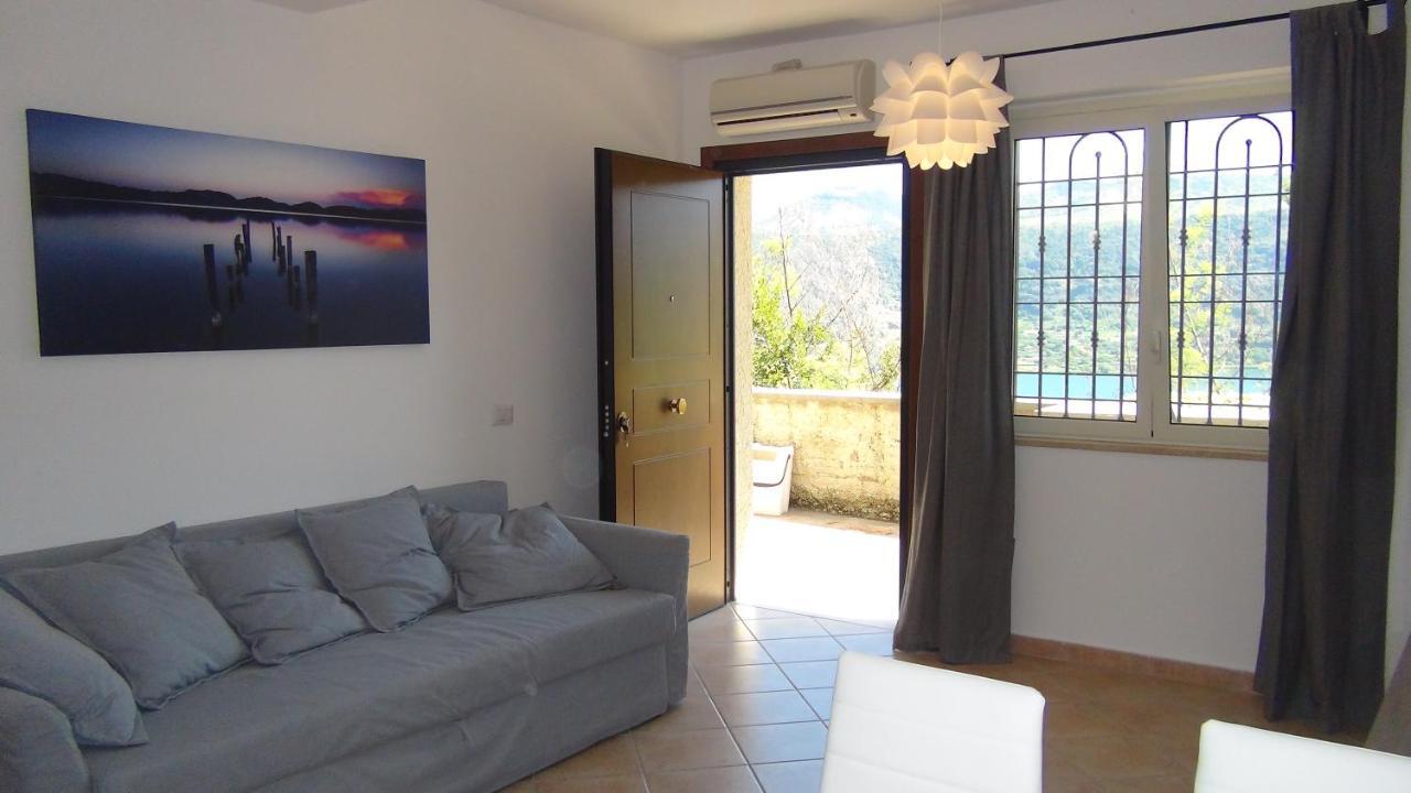 Appartamento Vista Lago Genzano di Roma Kültér fotó